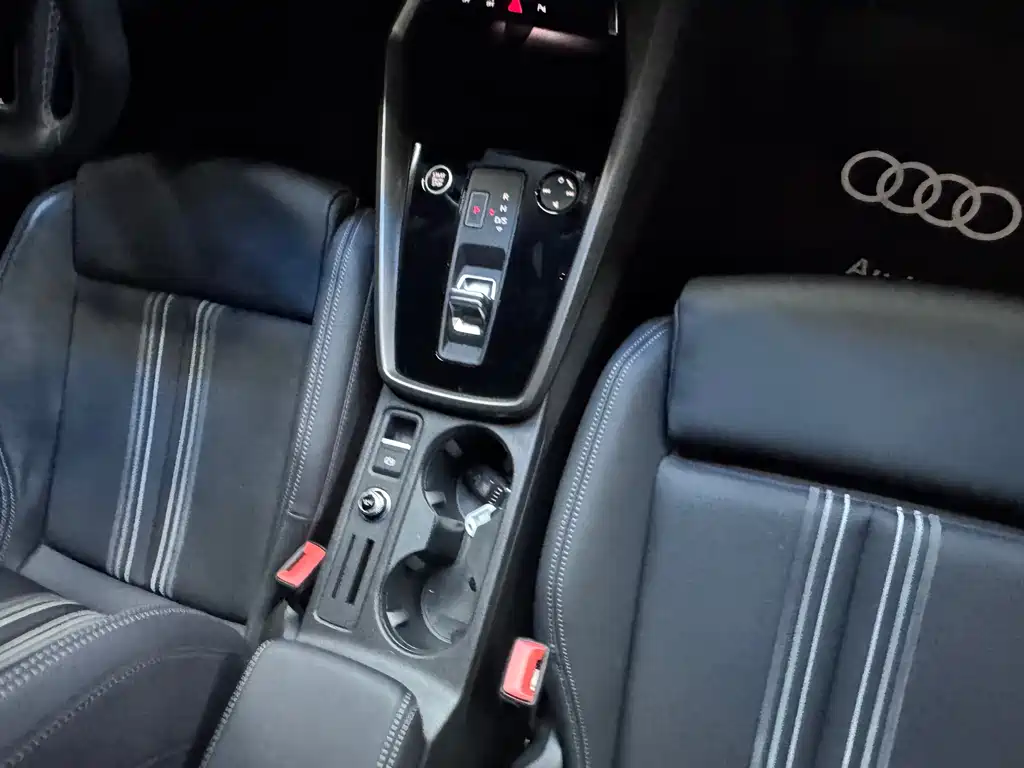 Audi Audi A3 Sportback 35 TFSI 2023 Fashion Sport Edition 2024 - thumbnail 11