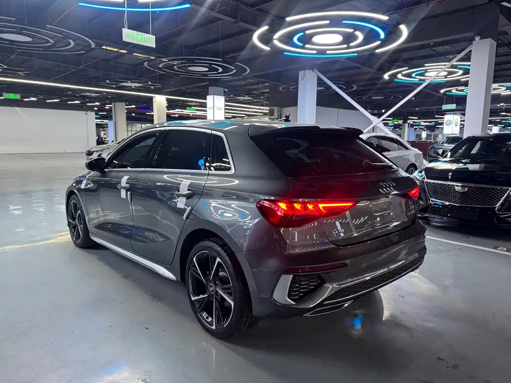 Audi Audi A3 Sportback 35 TFSI 2023 Fashion Sport Edition 2024 - thumbnail 17