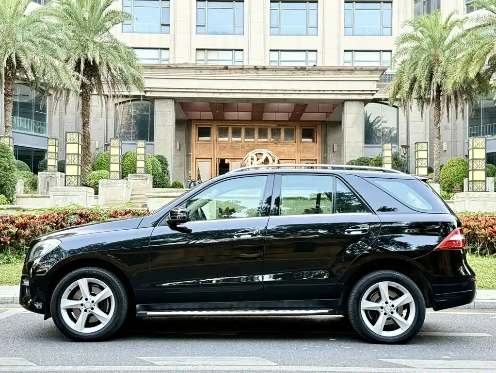 Mercedes-Benz Mercedes-Benz M-Class 2014 ML 320 4MATIC 2014 - thumbnail 4