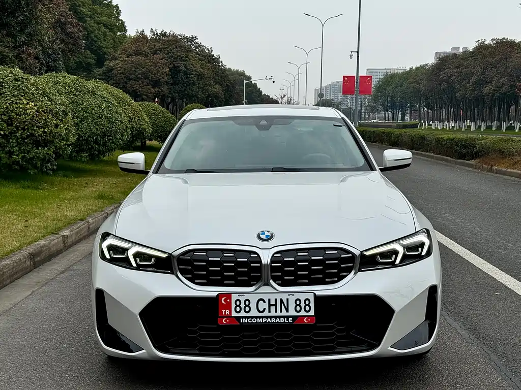 BMW BMW 3 Series 2023 325Li M Sport Package 2022 - thumbnail 2
