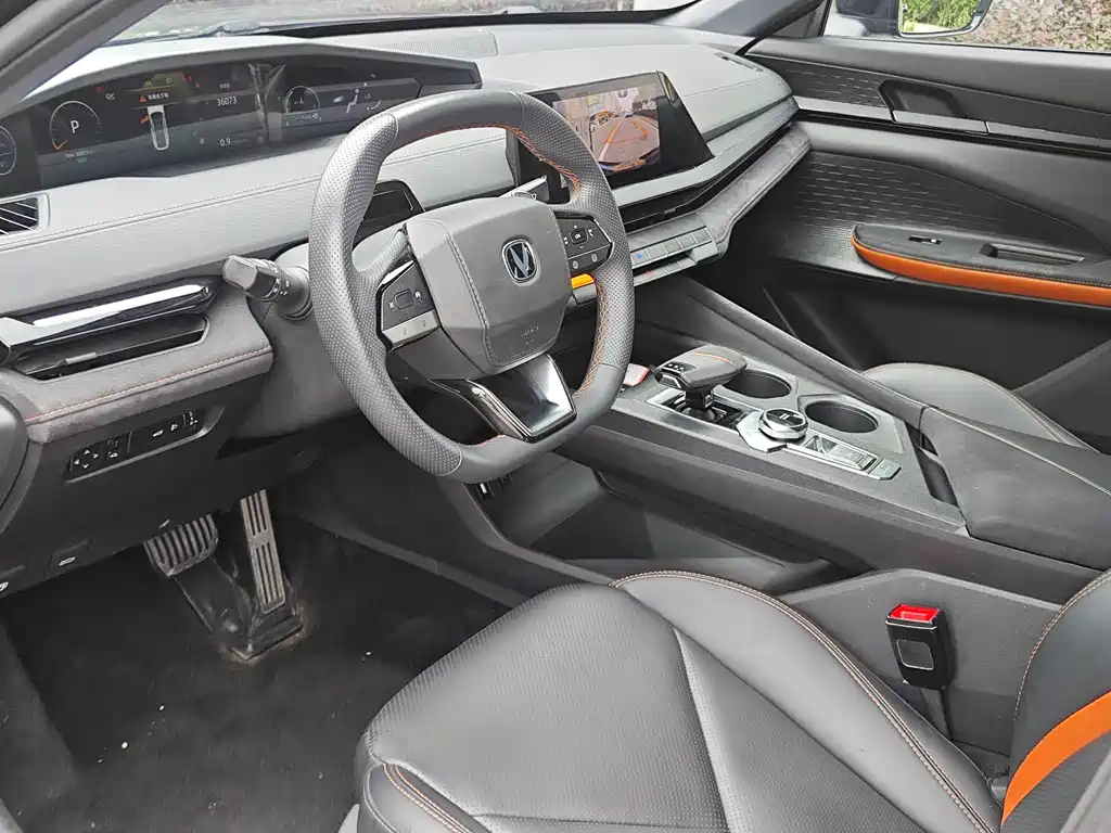 Changan Changan UNI-V 2022 1.5T Sport Edition 2022 - thumbnail 9