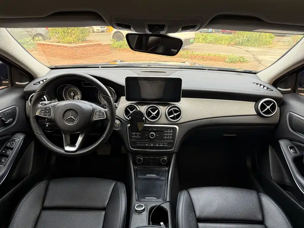 Mercedes-Benz Mercedes-Benz GLA 2016 GLA 200 Blue Edition 2016 - thumbnail 5