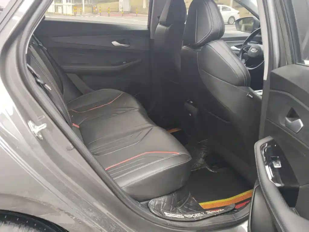 Geely Auto Geely Emgrand 2022 Emgrand COOL 1.5T DCT Wind Edition 2023 - thumbnail 6