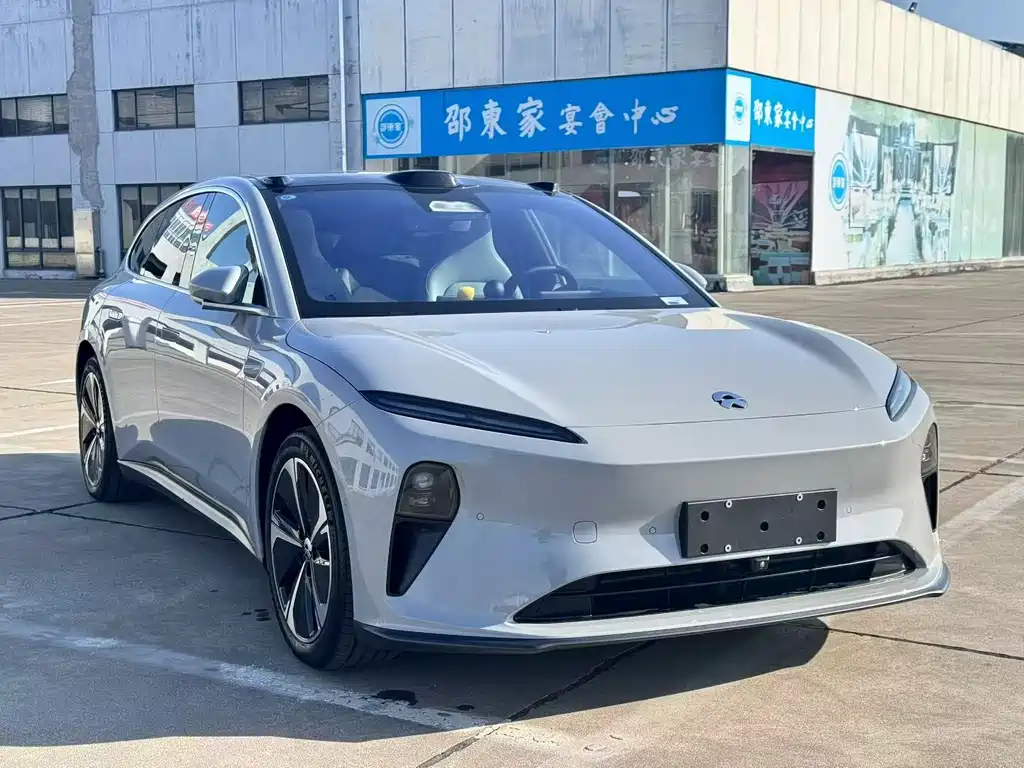 NIO NIO ET5T 2024 75kWh Touring 2025 - thumbnail 9