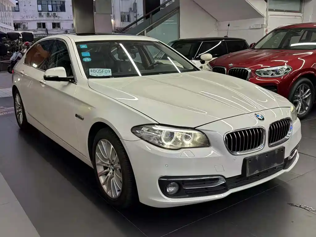 BMW BMW 5 Series 2014 525Li Luxury Design Package 2016 - thumbnail 3