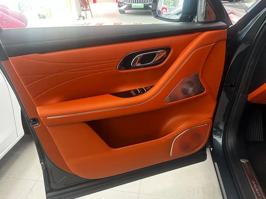 Geely Galaxy Galaxy M9 2025 Model 230km Two-Wheel Drive Smart Navigation Edition 2026 - thumbnail 7