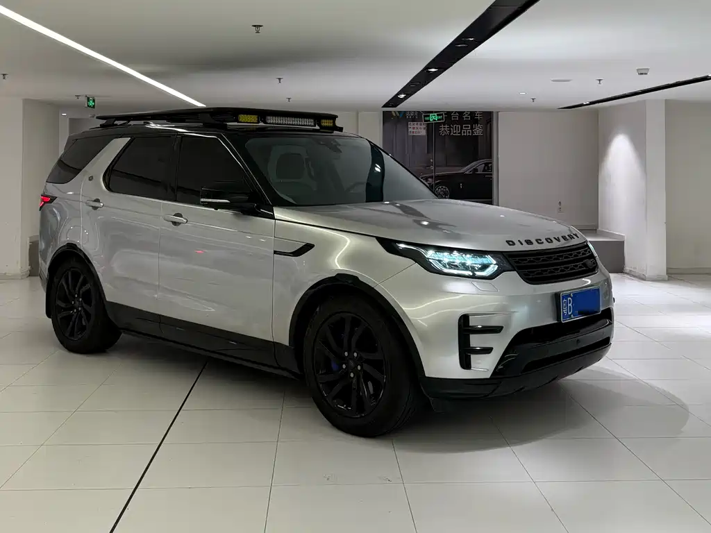 Land Rover Discovery 2017 3.0 SC V6 HSE 2018 - thumbnail 3