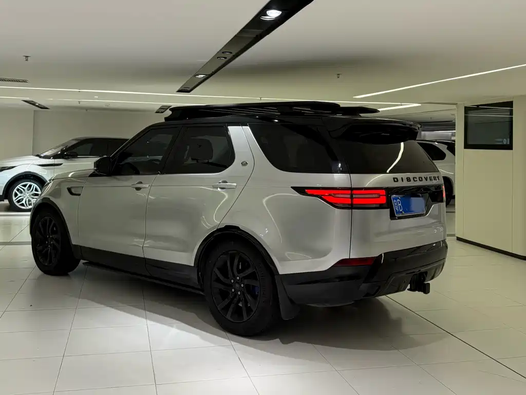 Land Rover Discovery 2017 3.0 SC V6 HSE 2018 - thumbnail 4