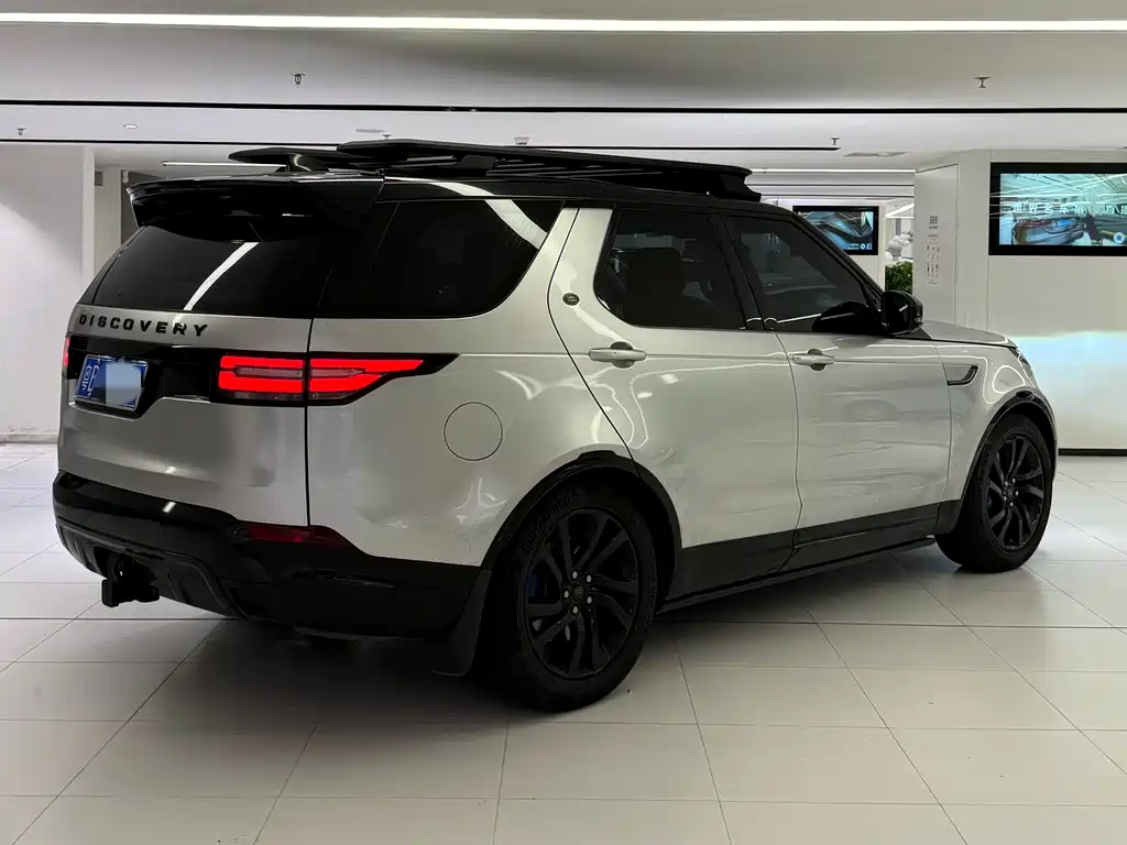 Land Rover Discovery 2017 3.0 SC V6 HSE 2018 - thumbnail 5