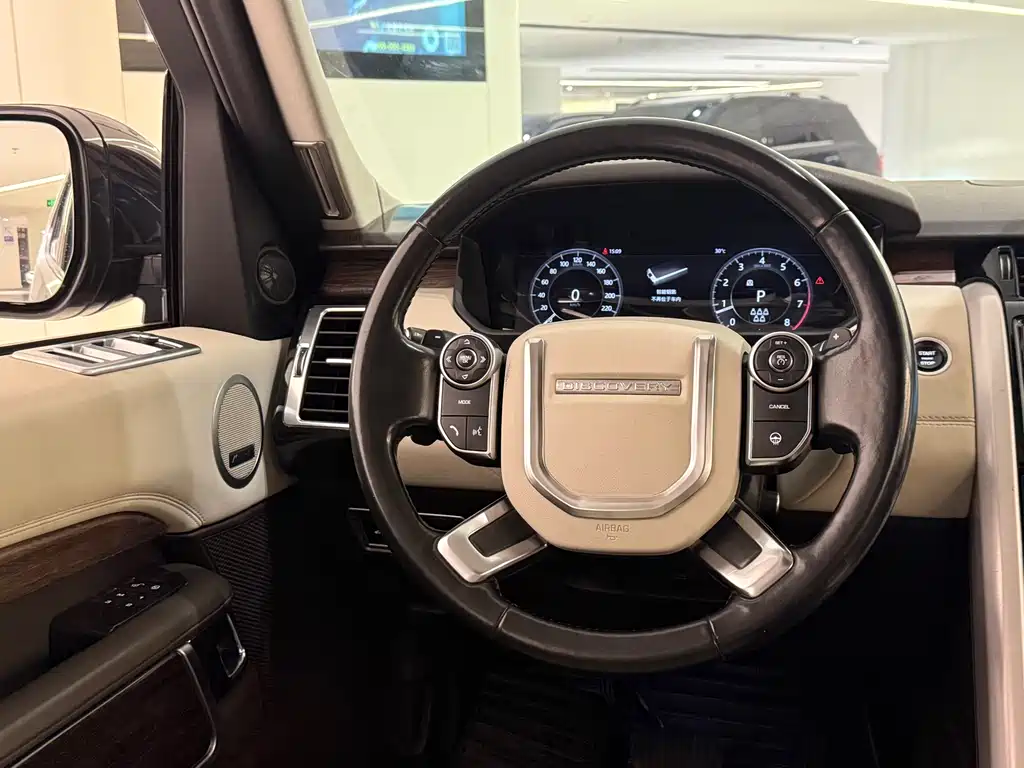 Land Rover Discovery 2017 3.0 SC V6 HSE 2018 - thumbnail 14