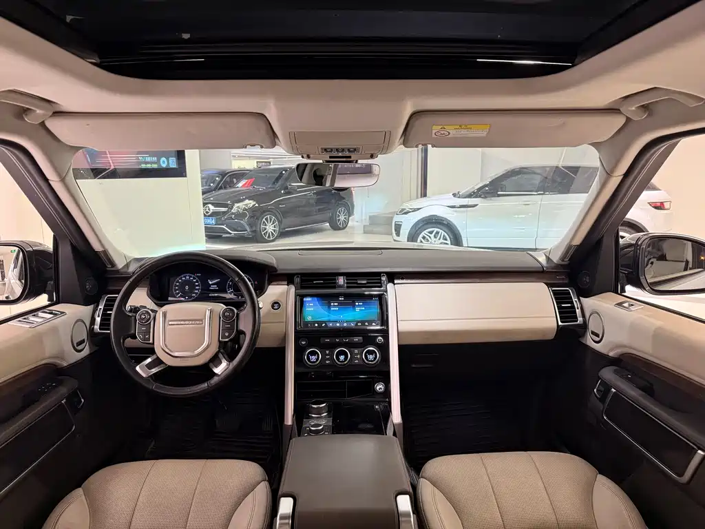 Land Rover Discovery 2017 3.0 SC V6 HSE 2018 - thumbnail 21