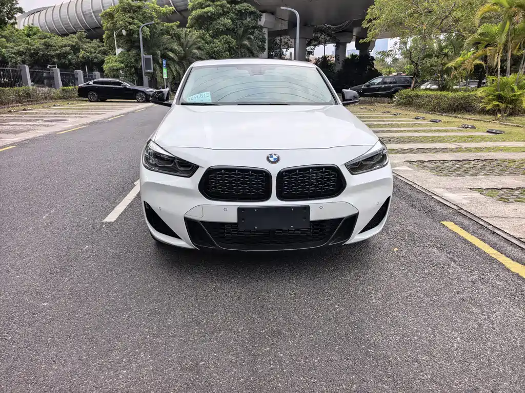 BMW BMW X2 2023 sDrive25i M Sport Shadow Edition 2024 - thumbnail 2