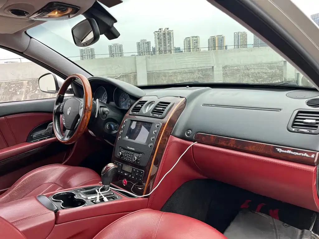 Maserati Chrysler 300C 2008 4.7L Executive Edition 2009 - thumbnail 17