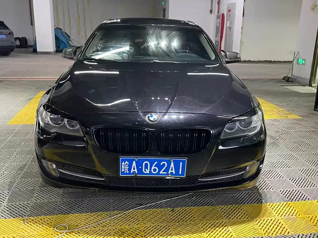BMW BMW 5 Series 2012 523Li Luxury Edition 2011 - thumbnail 2