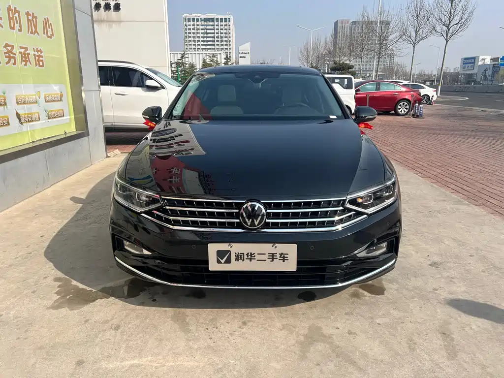 Volkswagen Magotan 2023 2 Million Units Anniversary Edition 330TSI DSG Luxury 2023 - thumbnail 9