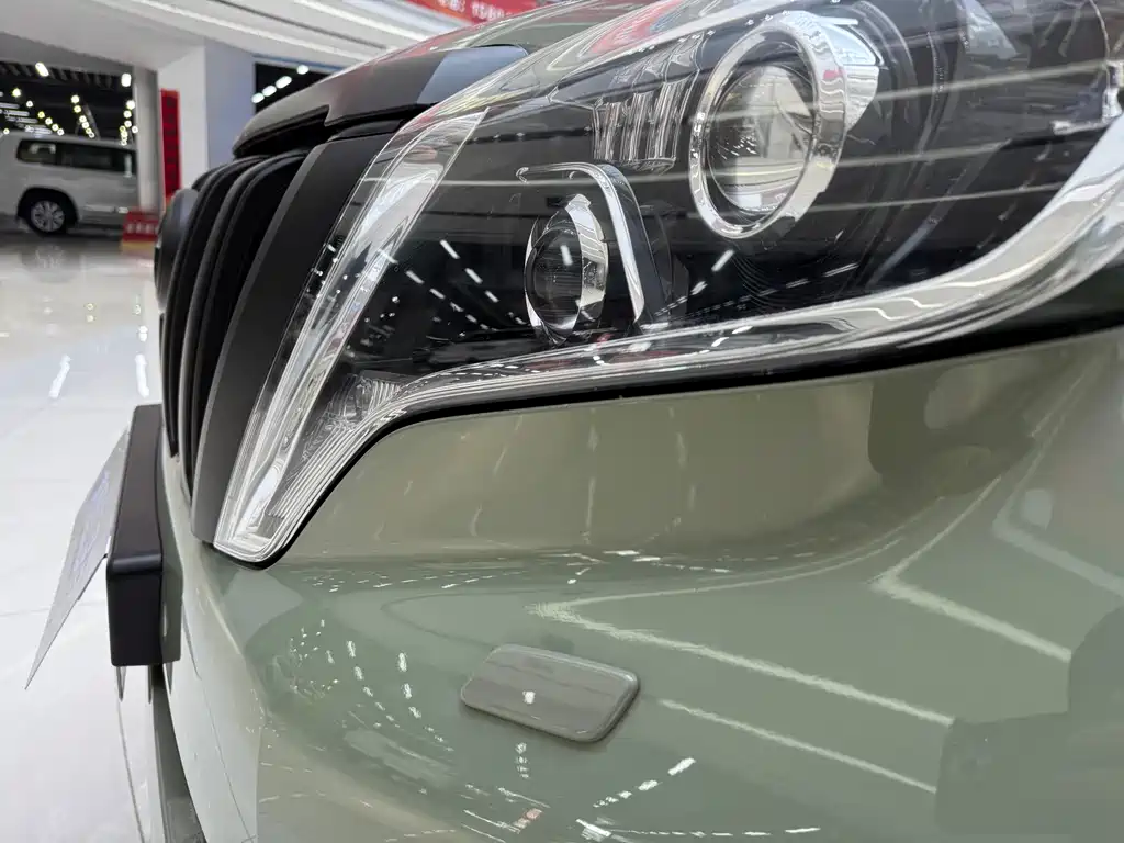 Toyota Toyota Land Cruiser Prado 2014 4.0L Automatic TX-L 2015 - thumbnail 4