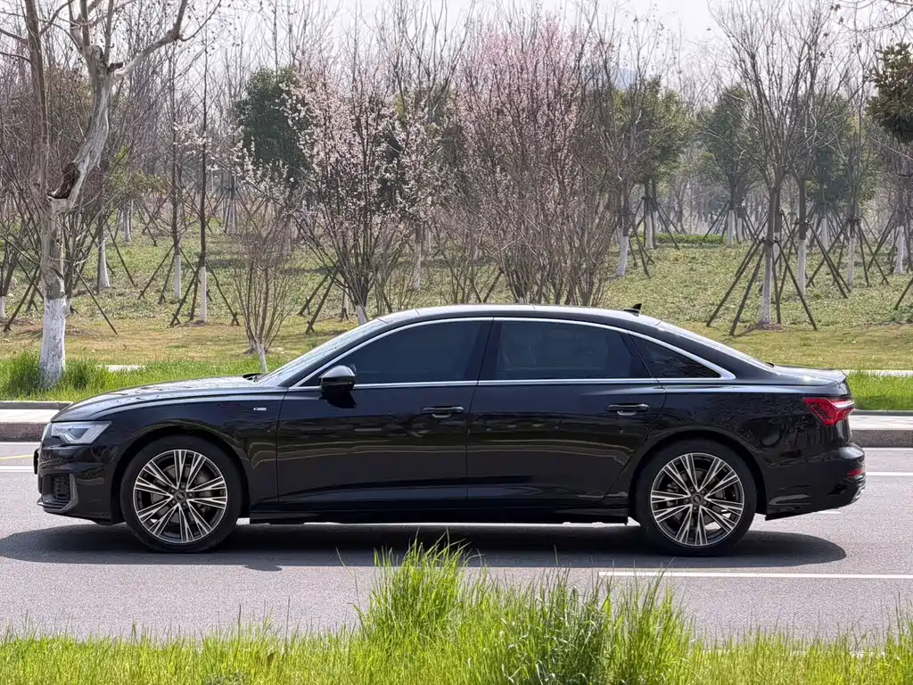 Audi Audi A6L 2022 45 TFSI quattro Premium Dynamic Edition 2022 - thumbnail 10