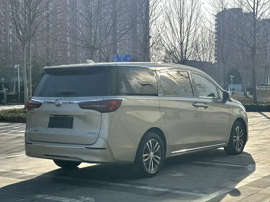 Buick Buick GL8 2023 ES Landmark Luxury Edition 2022 - thumbnail 10