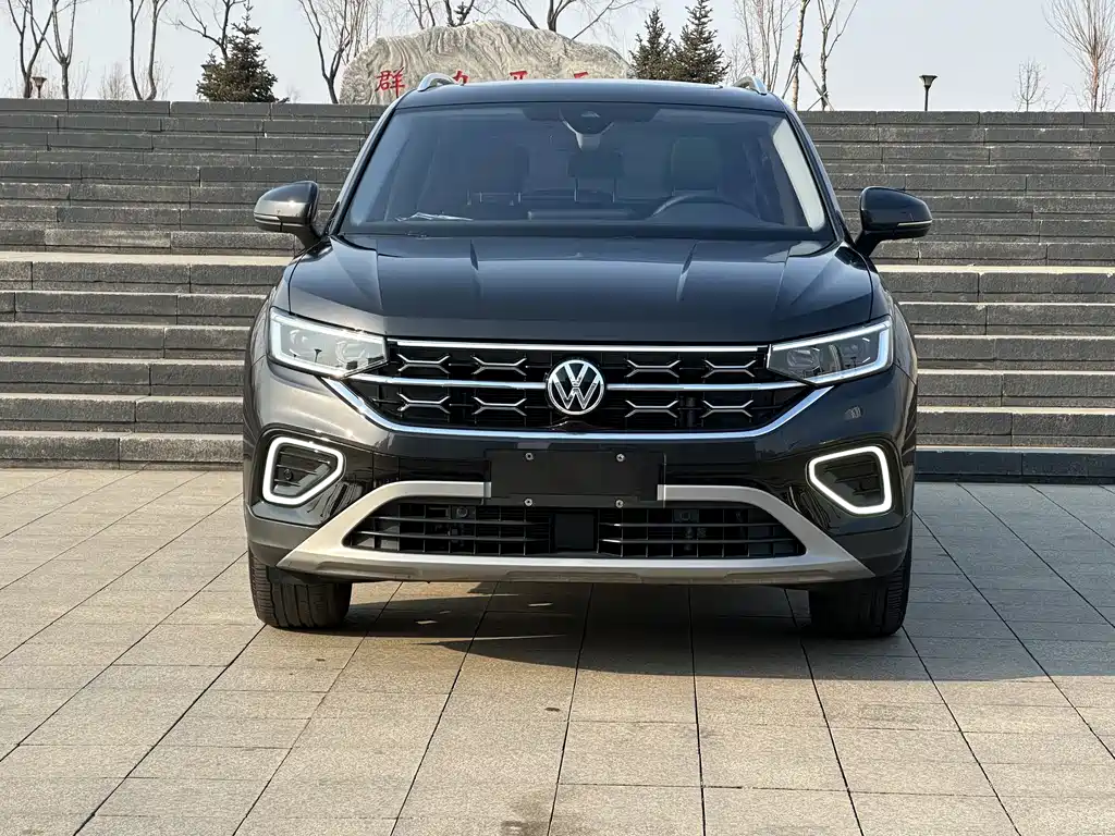 Volkswagen Tayron 2023 280TSI 2WD Luxury Plus Advanced Edition 2023 - thumbnail 3