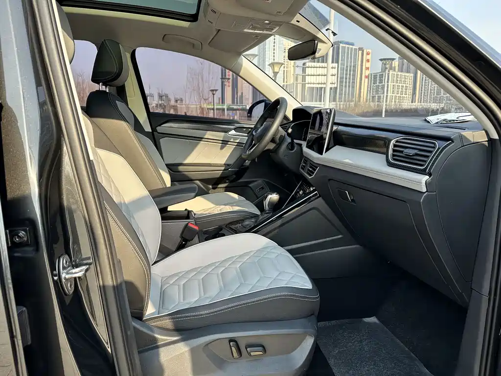 Volkswagen Tayron 2023 280TSI 2WD Luxury Plus Advanced Edition 2023 - thumbnail 11