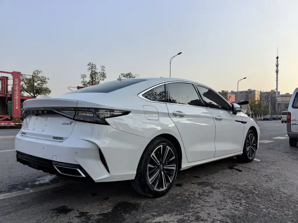 Chery Arrizo 8 2023 1.6T DCT Elegant 2023 - thumbnail 8