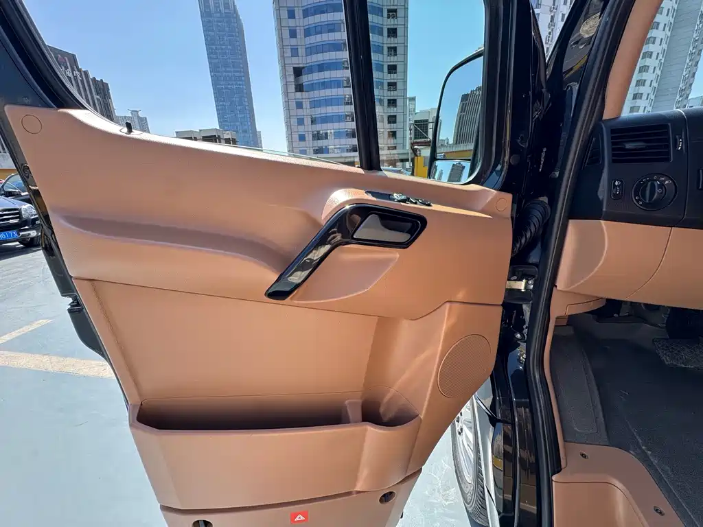 Mercedes-Benz Mercedes-Benz Sprinter 2015 3.5L Automatic 2017 - thumbnail 18
