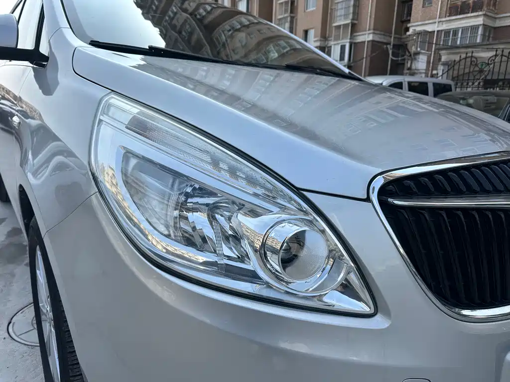 Buick Buick GL8 2018 28T Comfort Edition China VI 2019 - thumbnail 4