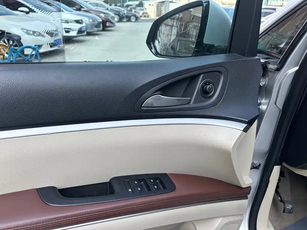 Buick Buick GL8 2018 28T Comfort Edition China VI 2019 - thumbnail 16
