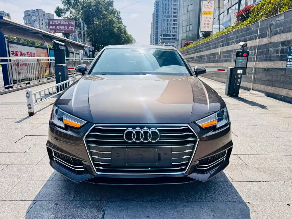 Audi Audi A4L 2019 40 TFSI Progressive Model VI 2019 - thumbnail 3