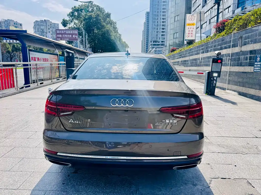 Audi Audi A4L 2019 40 TFSI Progressive Model VI 2019 - thumbnail 11