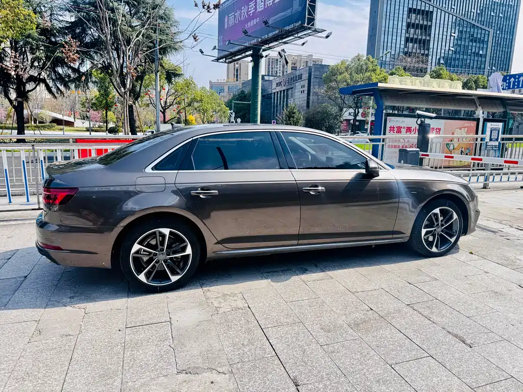 Audi Audi A4L 2019 40 TFSI Progressive Model VI 2019 - thumbnail 13