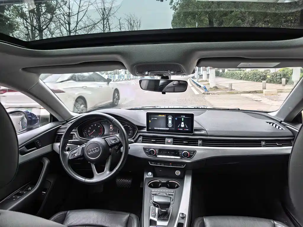 Audi Audi A5 (Imported) 2017 Sportback 40 TFSI Fashion Edition 2018 - thumbnail 4
