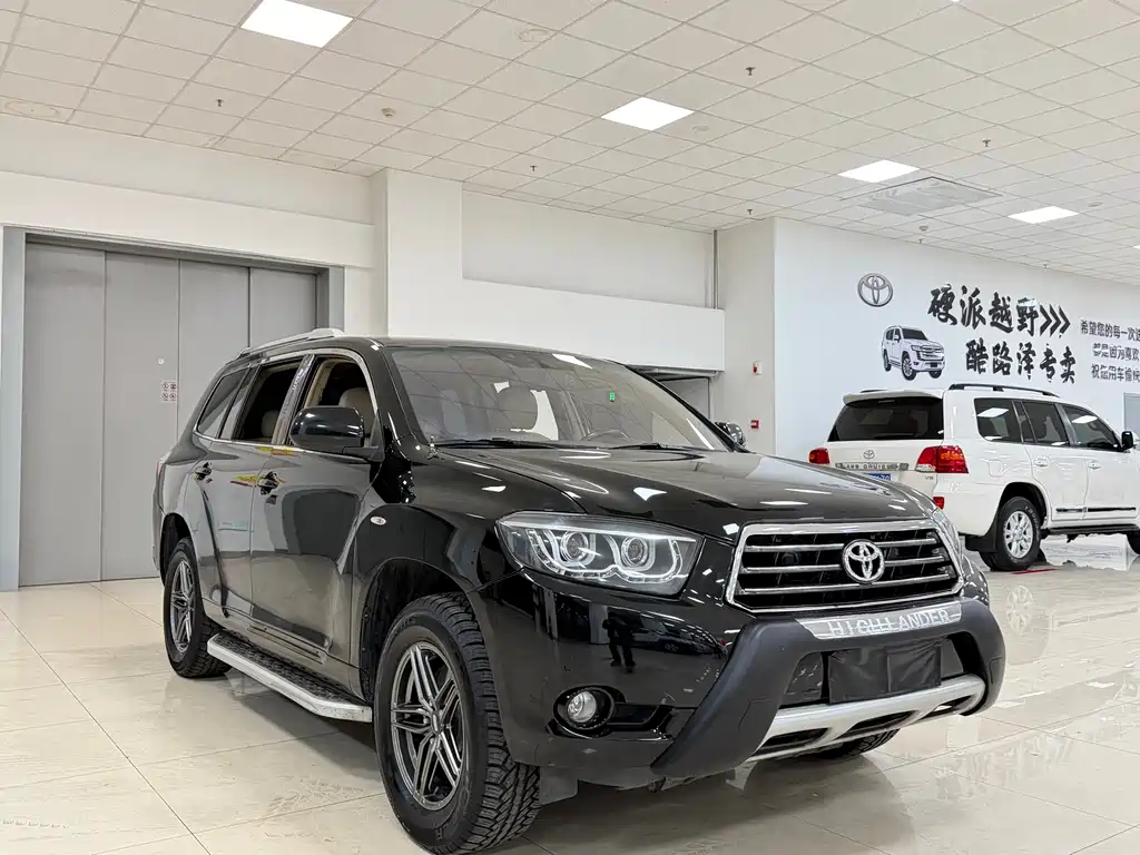 Toyota Toyota Highlander 2011 2.7L 2WD 5-seater Premium Edition 2011 - thumbnail 3