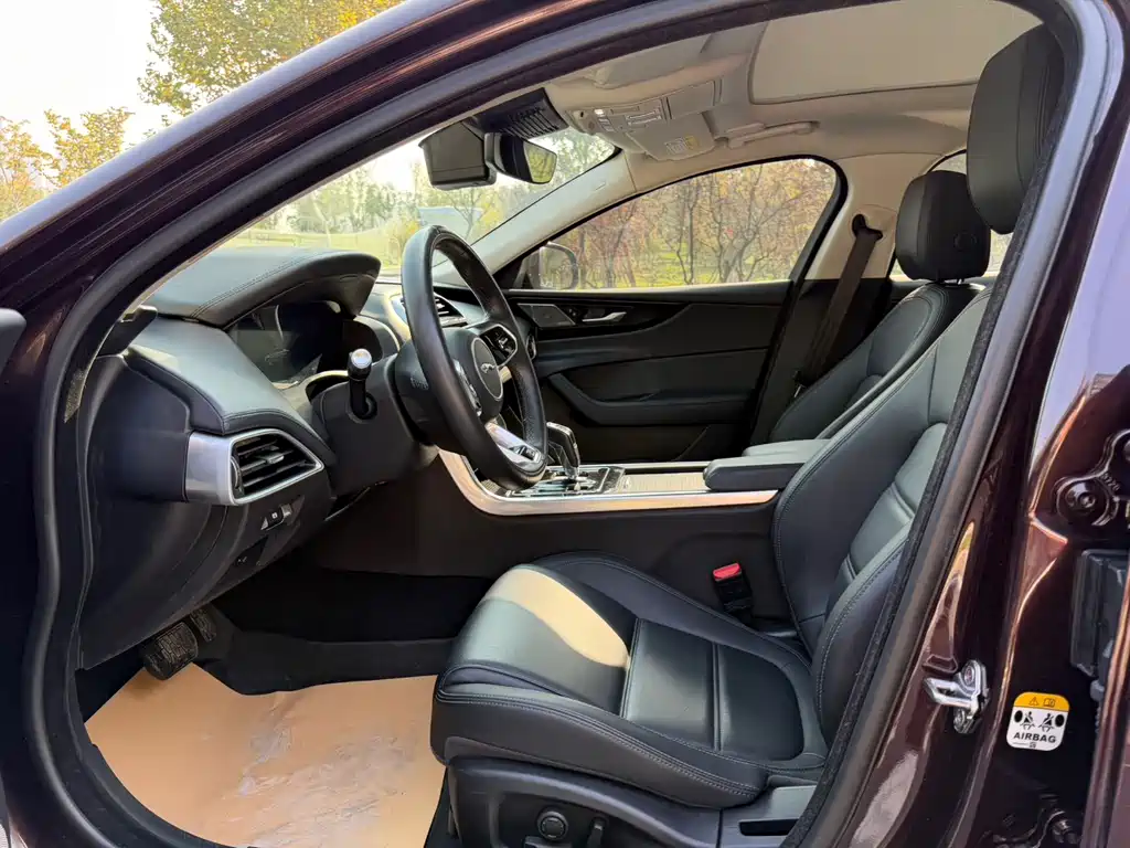 Jaguar Jaguar XEL 2021 2.0T 250PS R-DYNAMIC S Sport 2021 - thumbnail 6