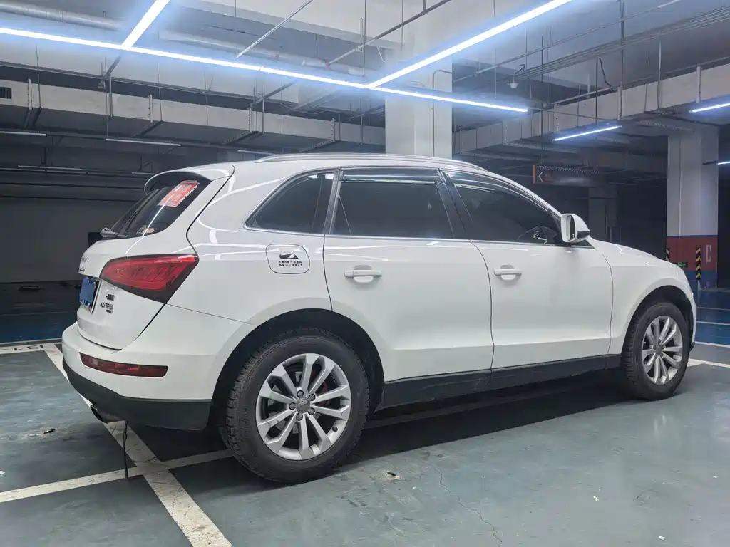 Audi Audi Q5 2013 40 TFSI Technology Package 2014 - thumbnail 3