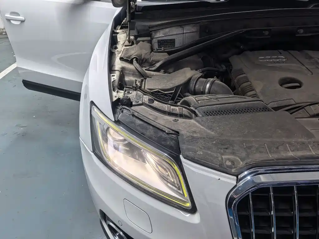 Audi Audi Q5 2013 40 TFSI Technology Package 2014 - thumbnail 4