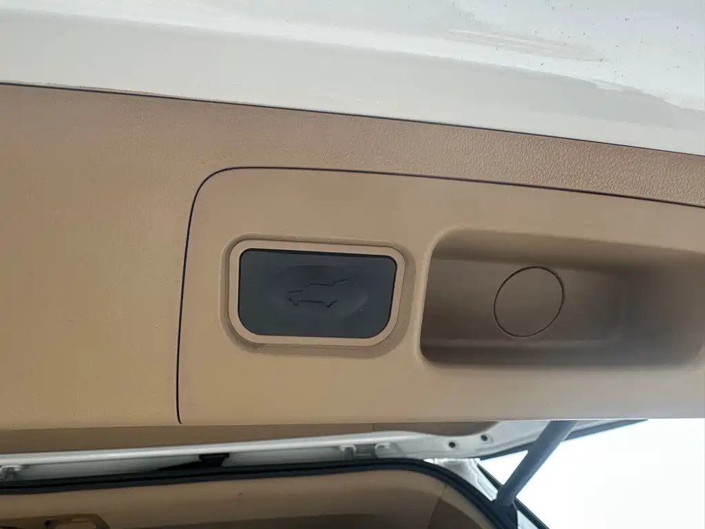 Buick Buick GL8 2018 ES 28T Flagship Model China VI 2019 - thumbnail 13
