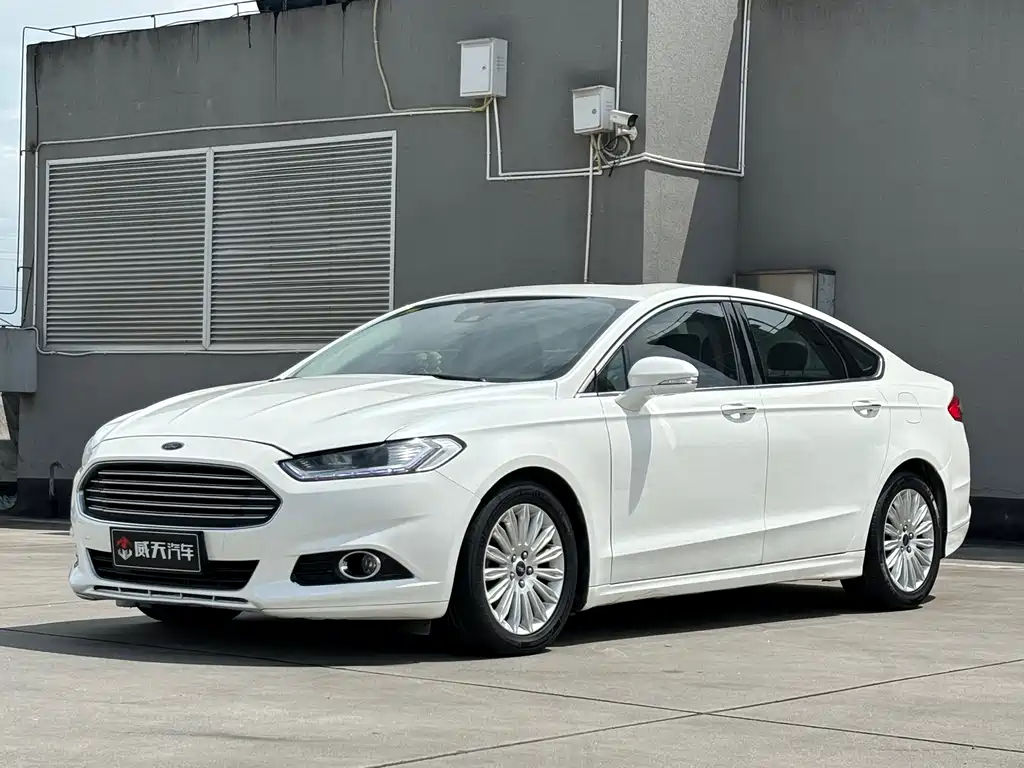 Ford Ford Mondeo 2013 2.0L GTDi200 Fashion Edition 2016
