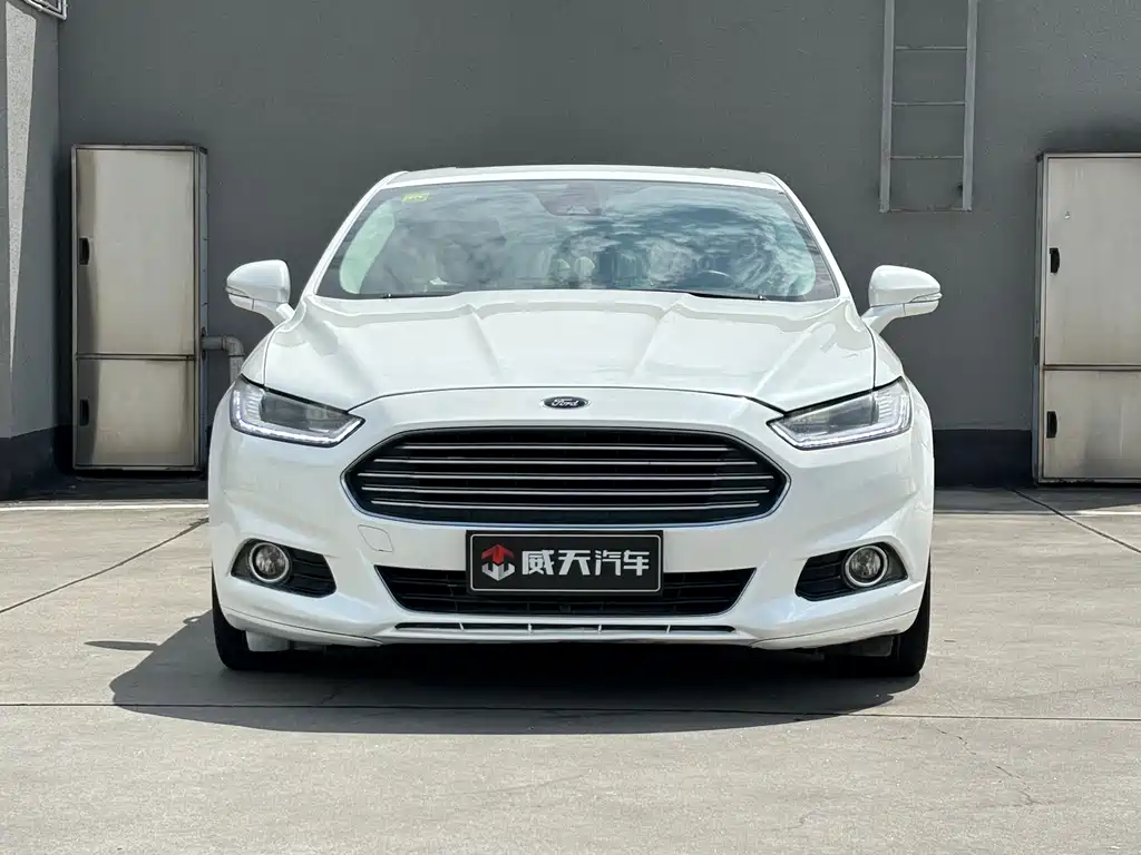 Ford Ford Mondeo 2013 2.0L GTDi200 Fashion Edition 2016 - thumbnail 2