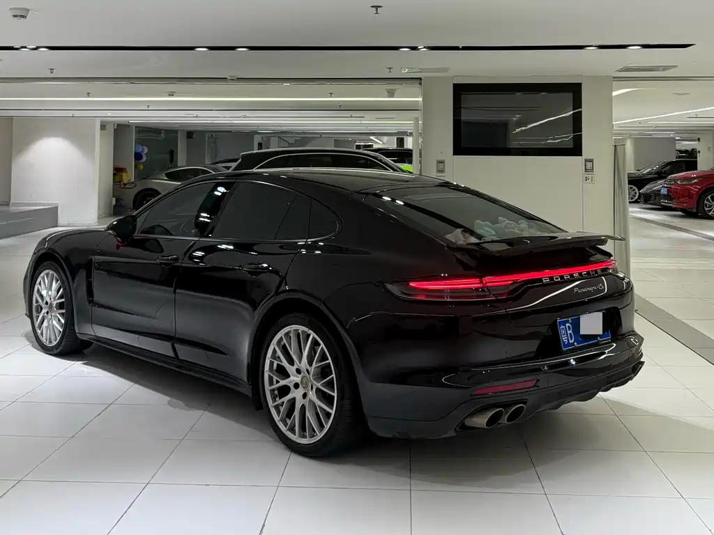 Porsche Porsche Panamera 2023 2.9T 2024 - thumbnail 6
