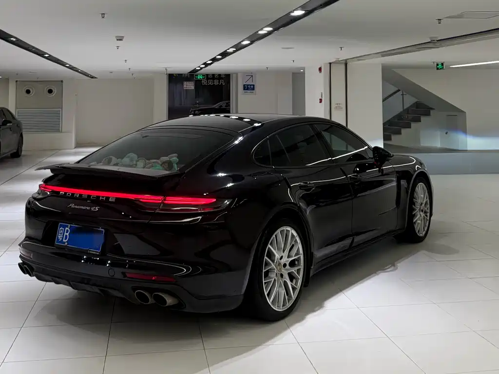 Porsche Porsche Panamera 2023 2.9T 2024 - thumbnail 7