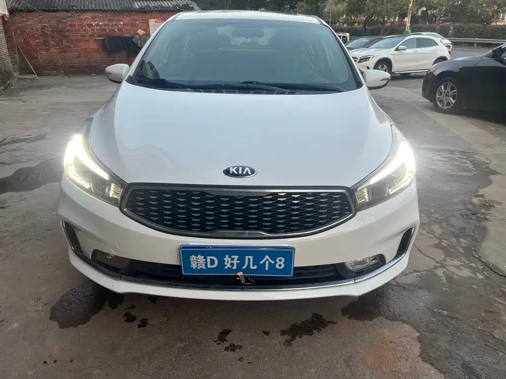 Kia Kia K3 2016 1.6L Automatic DLX 2018 - thumbnail 2