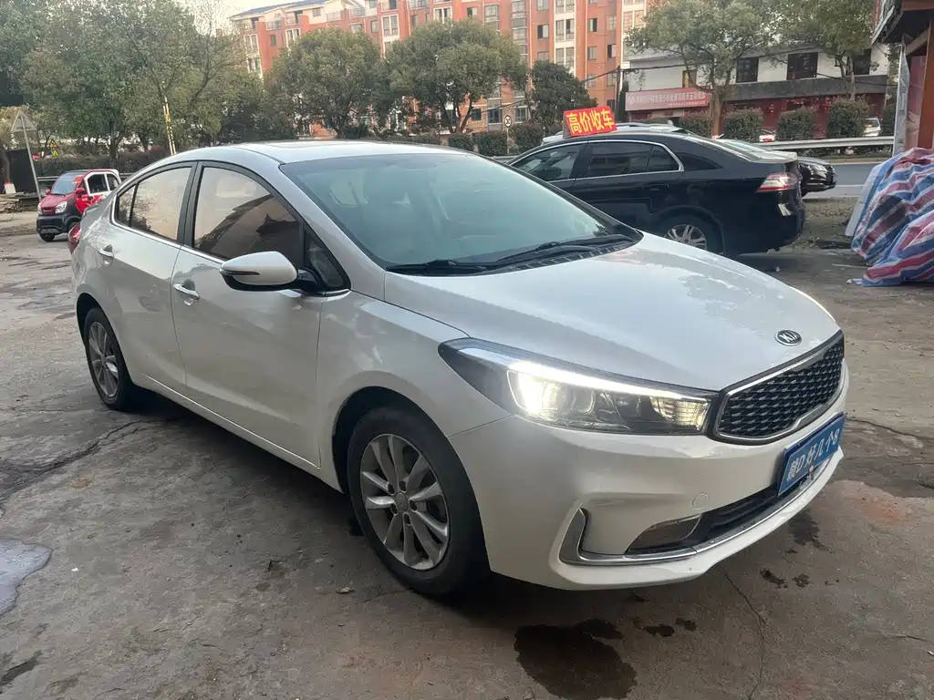 Kia Kia K3 2016 1.6L Automatic DLX 2018 - thumbnail 3