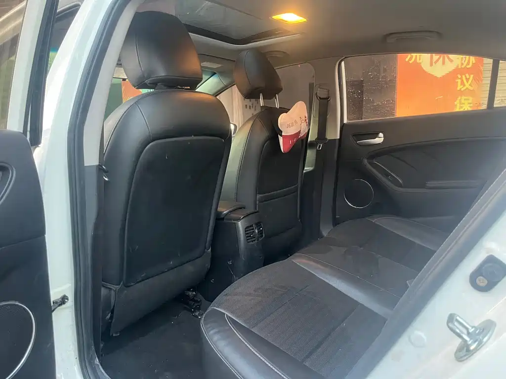 Kia Kia K3 2016 1.6L Automatic DLX 2018 - thumbnail 7
