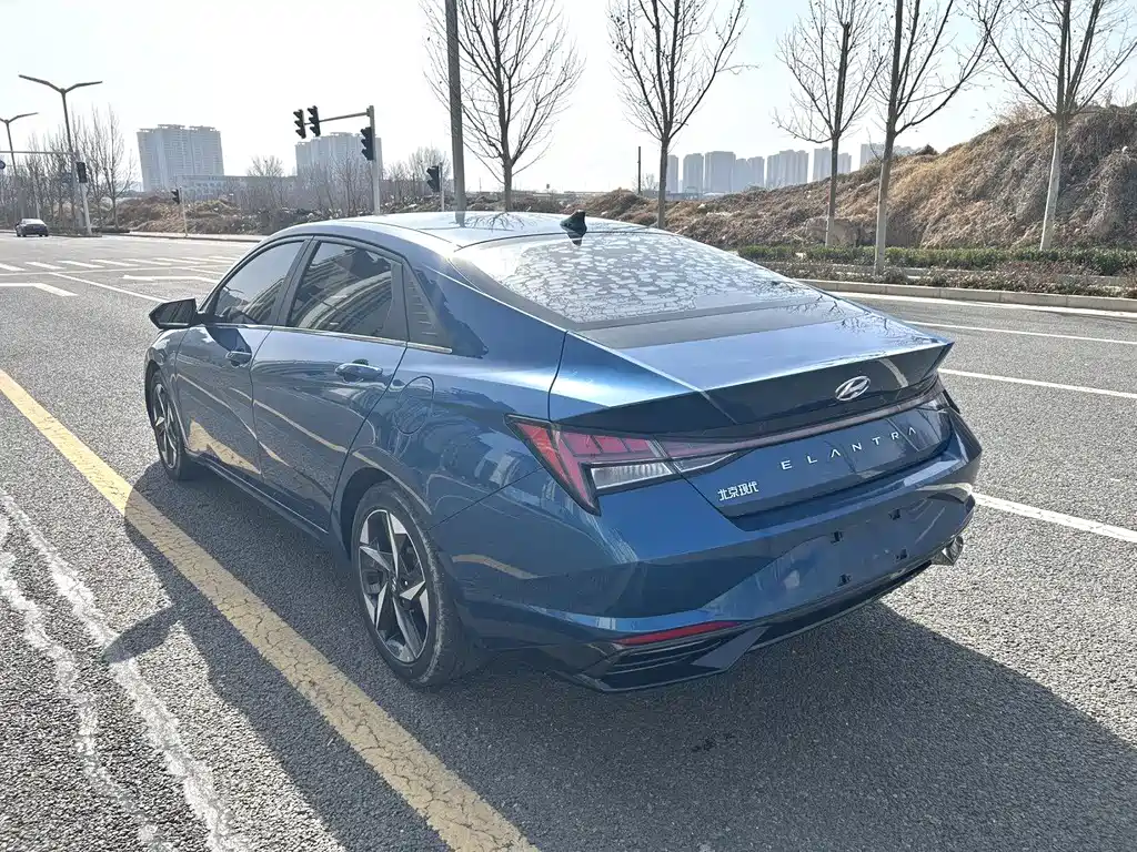 Hyundai Hyundai Elantra 2021 1.5L CVT GLS Premium Edition 2021 - thumbnail 2