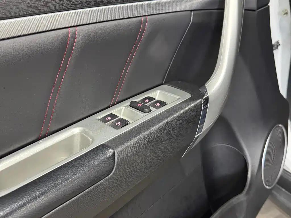 Haval Haval M6 2021 PLUS 1.5T DCT Elite Intelligent Connectivity Model 2021 - thumbnail 12
