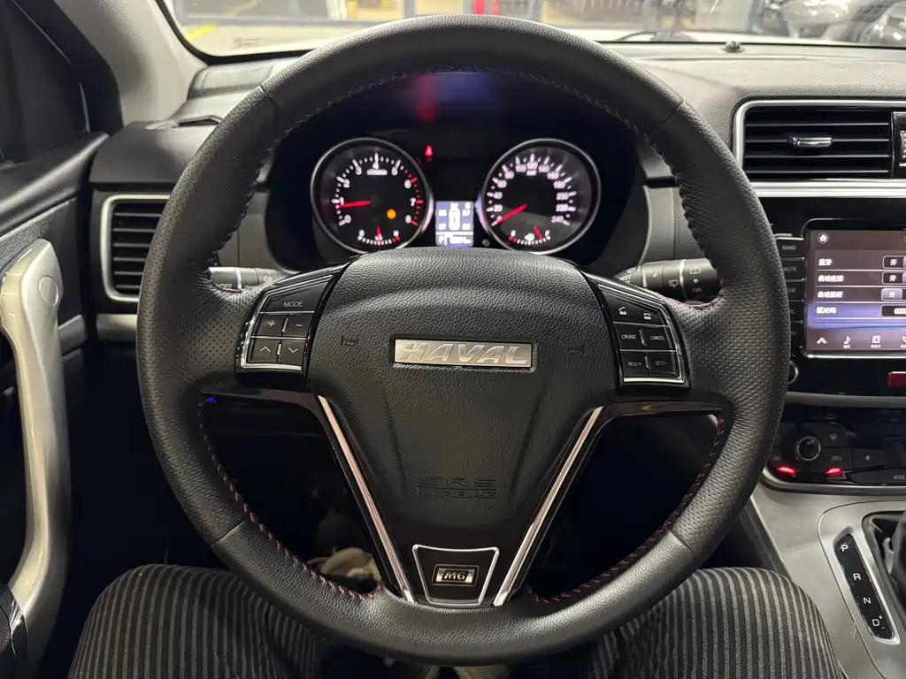 Haval Haval M6 2021 PLUS 1.5T DCT Elite Intelligent Connectivity Model 2021 - thumbnail 15