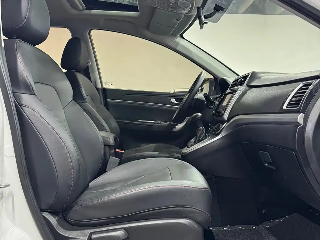Haval Haval M6 2021 PLUS 1.5T DCT Elite Intelligent Connectivity Model 2021 - thumbnail 23
