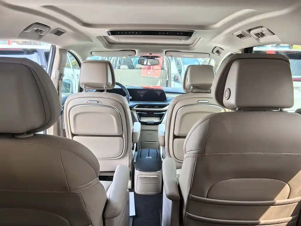Buick Buick GL8 New Energy 2025 Landshang Premium 7-seater 2025 - thumbnail 11