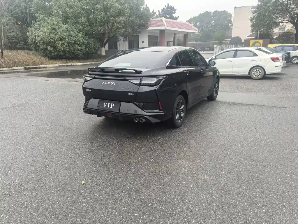 Dongfeng Fengshen Yi Xuan 2023 1.5L Automatic Glory Edition 2023 - thumbnail 8